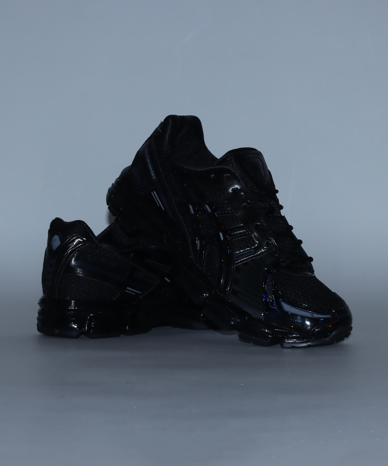 atmos x ASICS SportStyle The GEL-KAYANO 12.1 “RADEN” brings