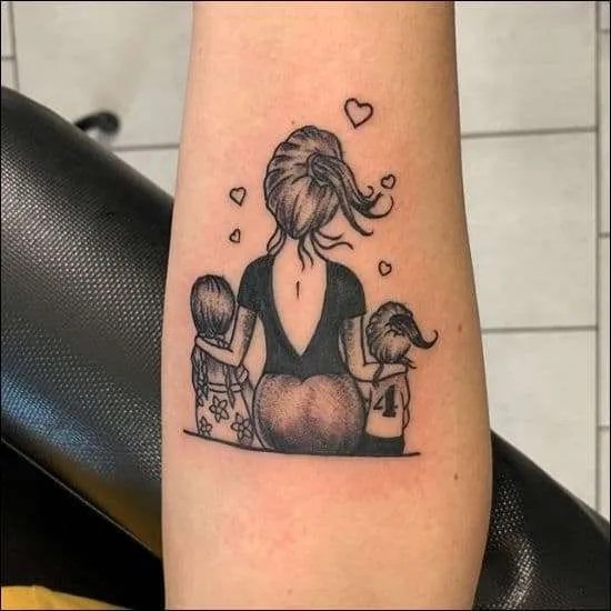 10 Tattoos That Represent Motherhood – Self Tattoo 550_x_550_jpg