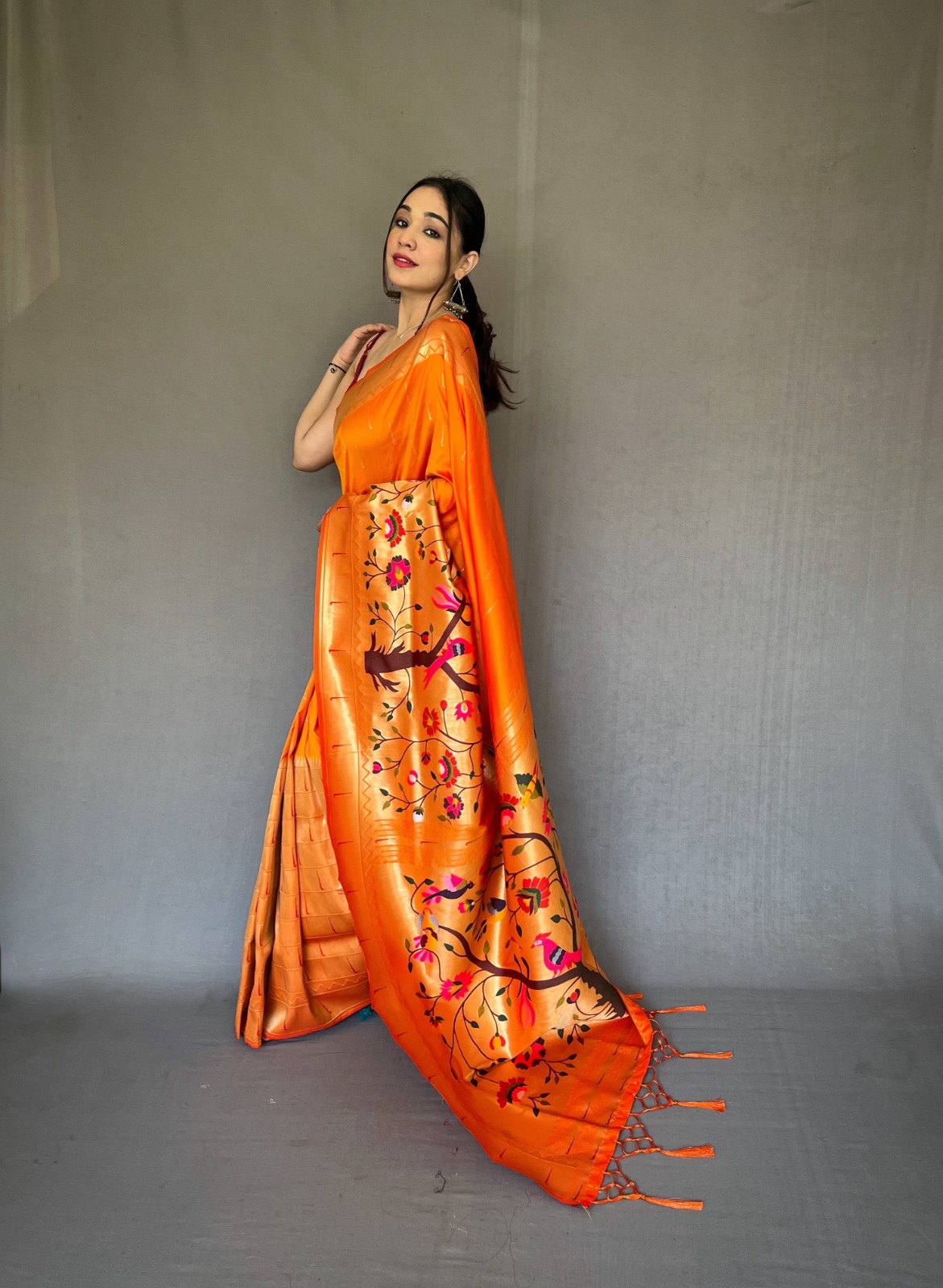 Paithani Silk saree with Paithani Silk blouse (BYC-46250-2205)