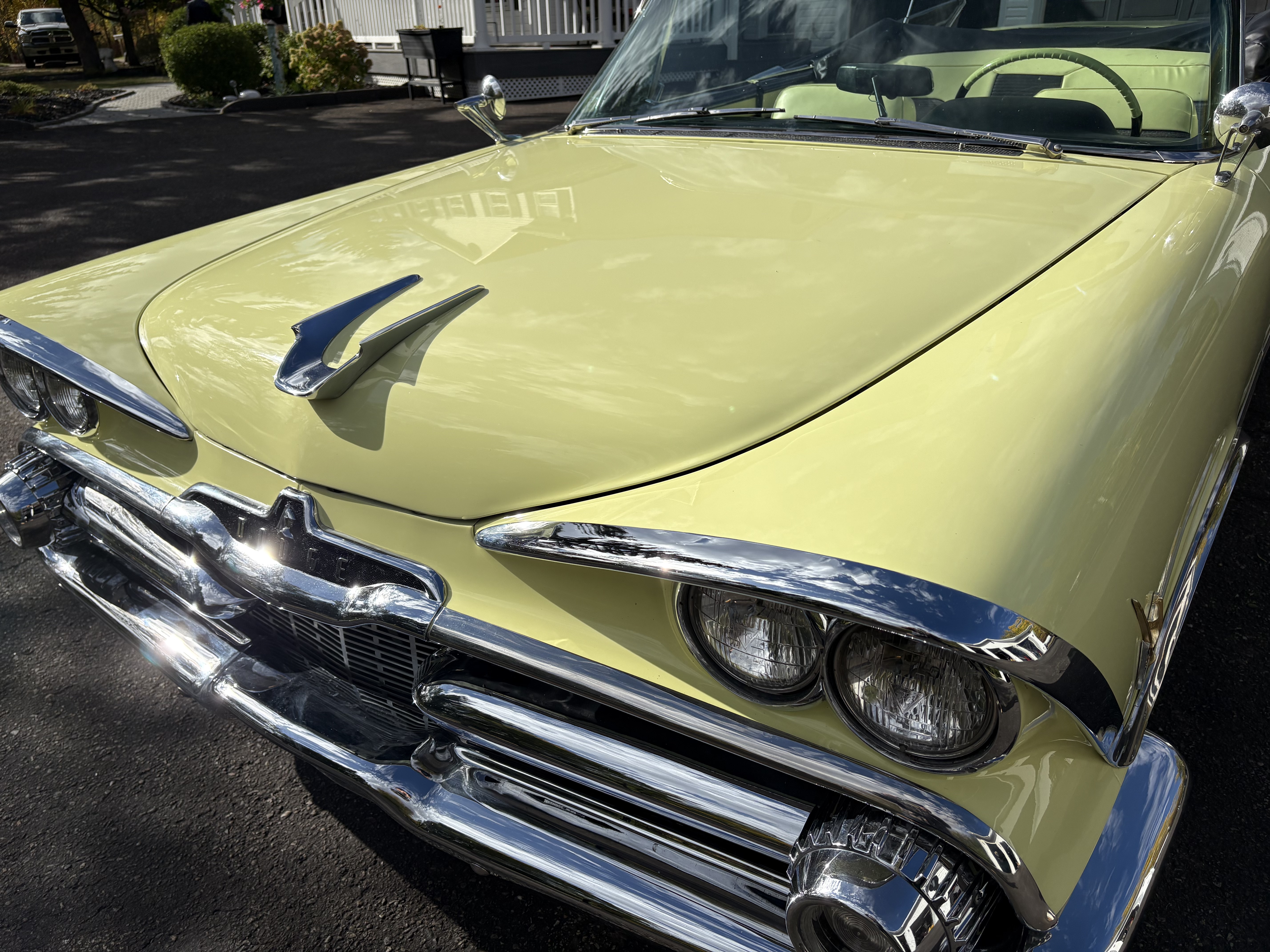 1959 DODGE CUSTOM ROYAL LANCER  - Engine 6