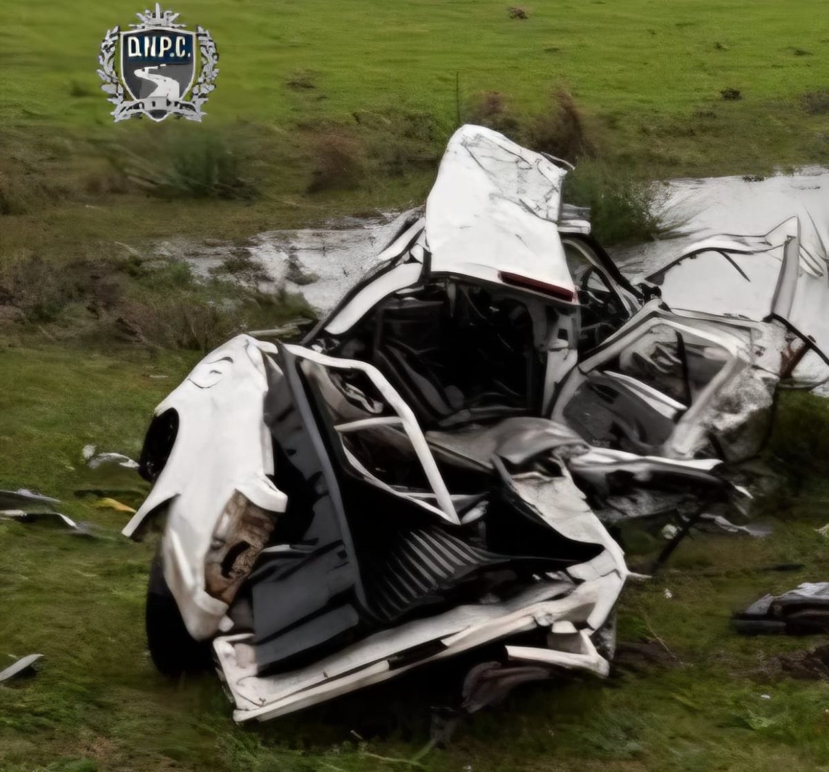 Siniestro de tránsito fatal en Ruta 8: cuatro personas fallecidas tras chocar de frente una camioneta y un camión