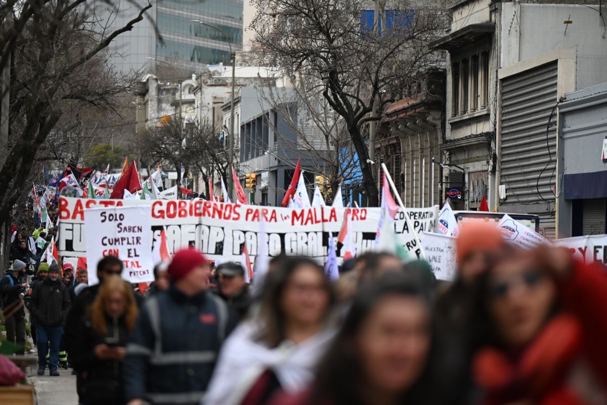 PIT-CNT se movilizó en un nuevo paro parcial con reclamos al Gobierno por salario, jornada laboral y AFAP