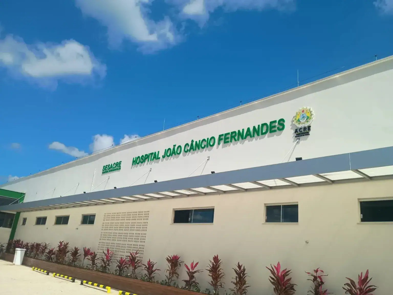Jovem de 18 anos morre horas após dar à luz em Sena Madureira