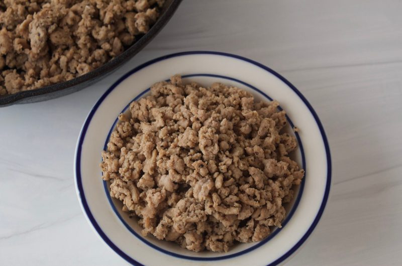 Seasoned ground turkey with only 3 ingredients