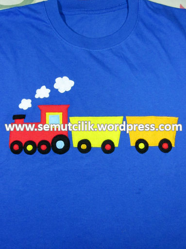 How to say kain flanel in indonesian? Kaos Keluarga Kendaraan Choochootrain Pesanan April Bandung Semut Cilik