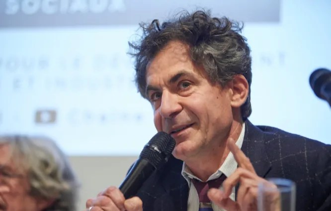 L’affaire Étienne Klein : révélations sur une thèse entachée de plagiat