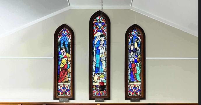 Woodford rallies to save stained-glass history
