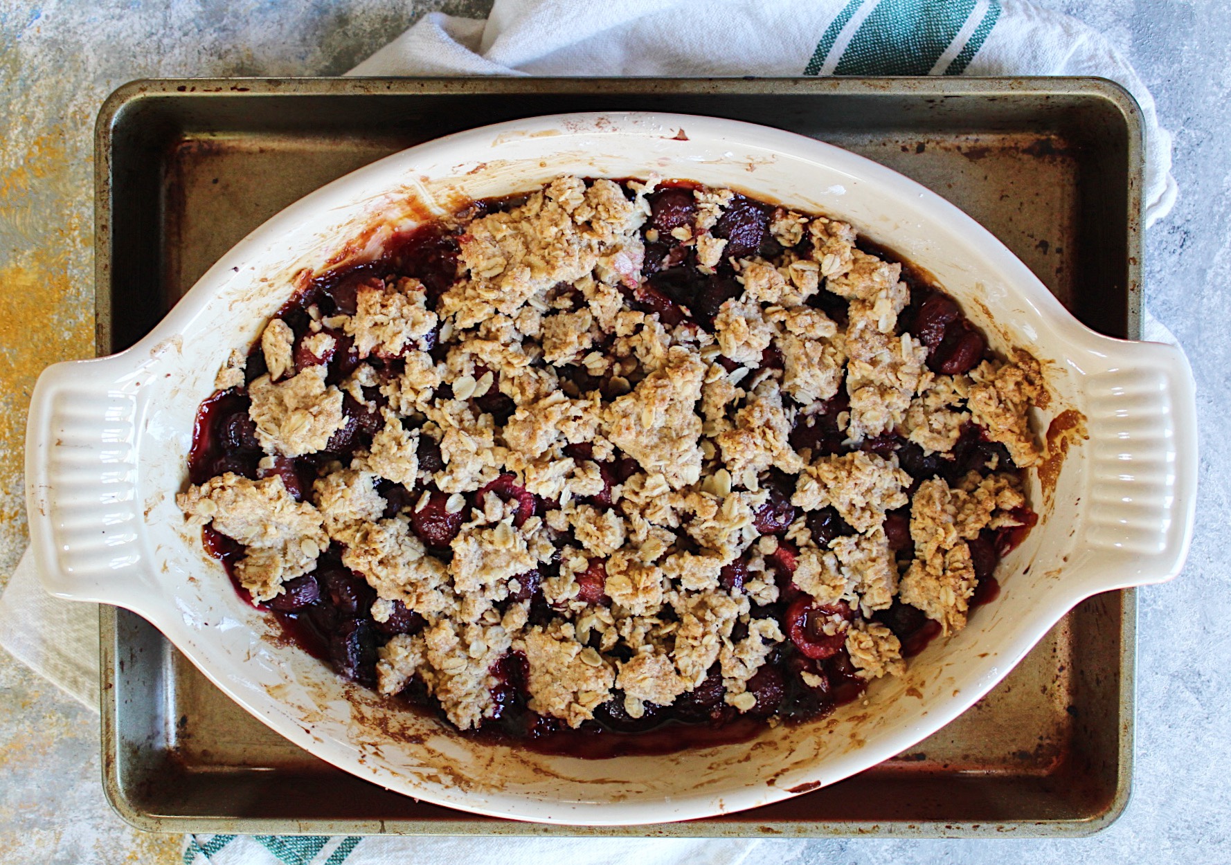whole wheat cherry crisp