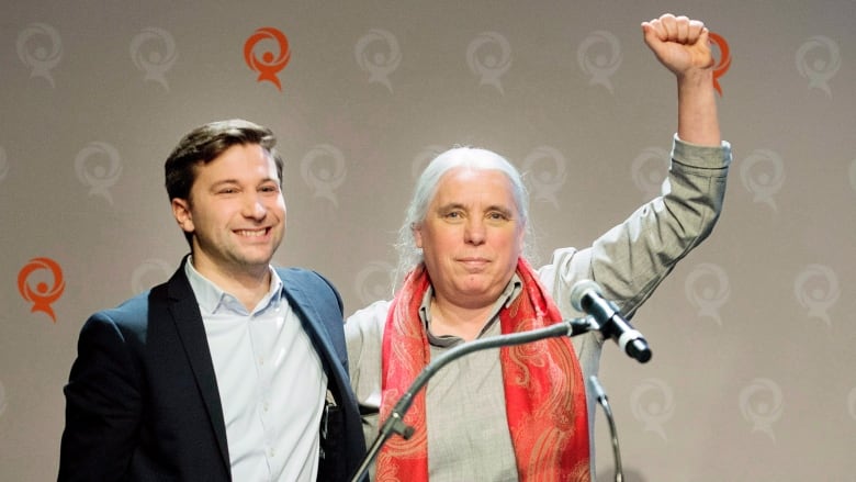 https://i.cbc.ca/1.5064183.1553096092!/cpImage/httpImage/image.jpg_gen/derivatives/16x9_780/quebec-solidaire-20181209.jpg
