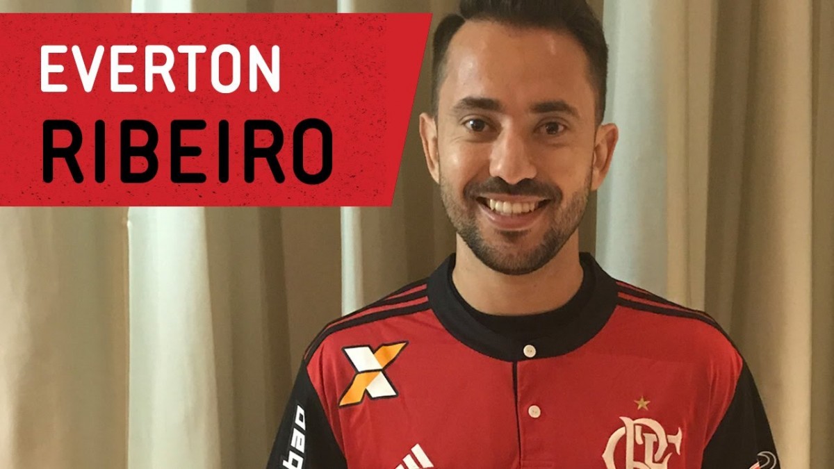 Flamengo anuncia Éverton Ribeiro com direito a recado para a torcida