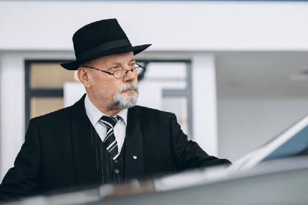 Compare funeral directors in France