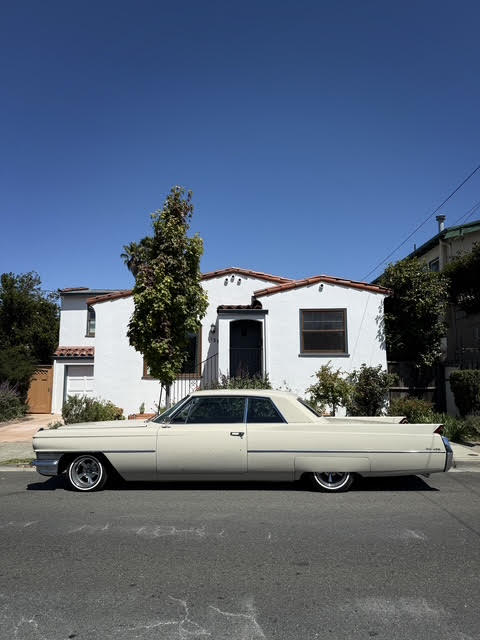 White Caddy (2025)