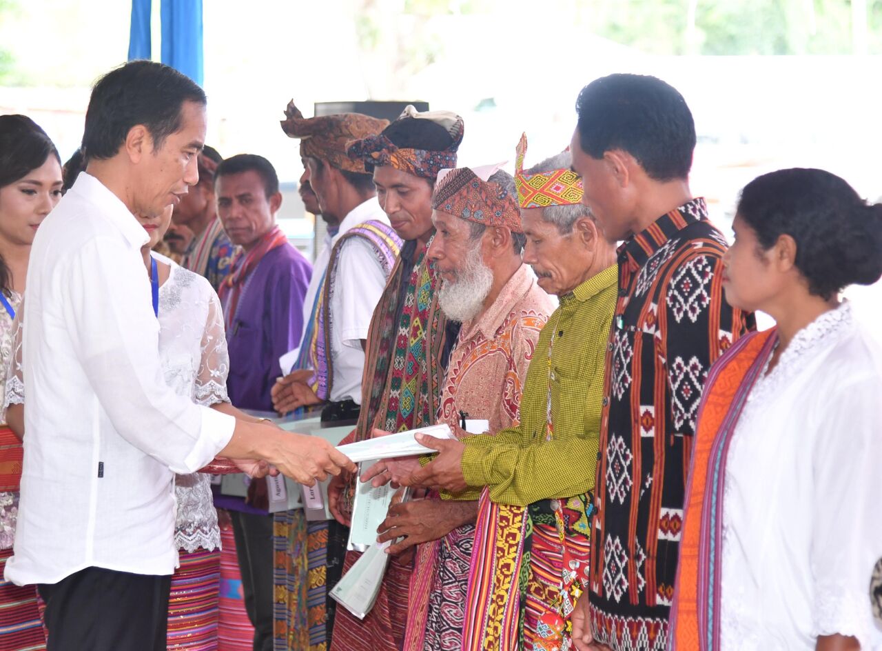 Presiden : Jika Ada Penyelewengan Akan Ditindak !Terkait Panglima TNI Presiden : Jika Ada Penyelewengan Akan Ditindak !Terkait Panglima TNI