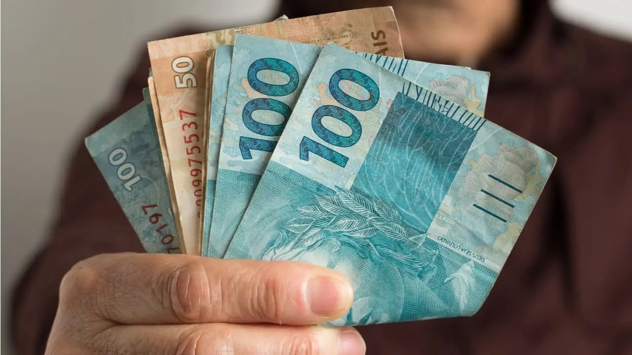 Banco do Brasil oferece empréstimo com 180 dias para pagar e aceita score baixo