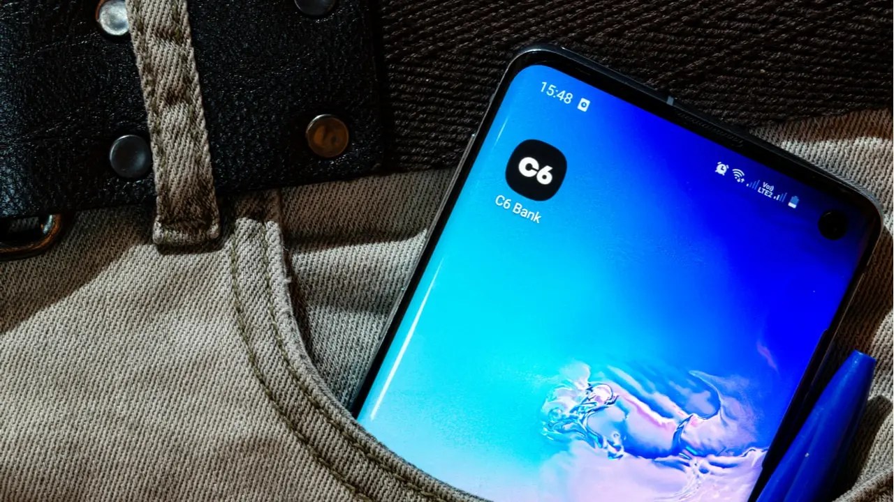 C6 Bank cobra a partir de R$ 1 para cumprir direitos do consumidor