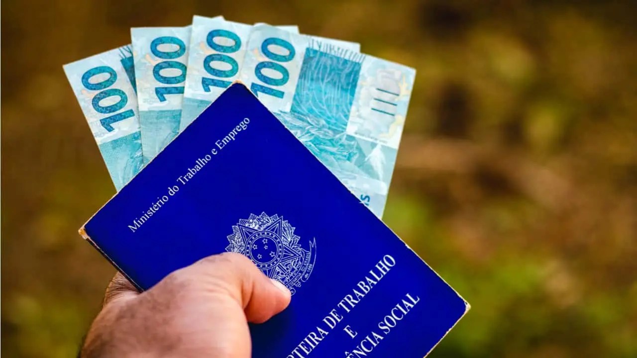 O que fazer se a empresa não pagar o 13º salário?