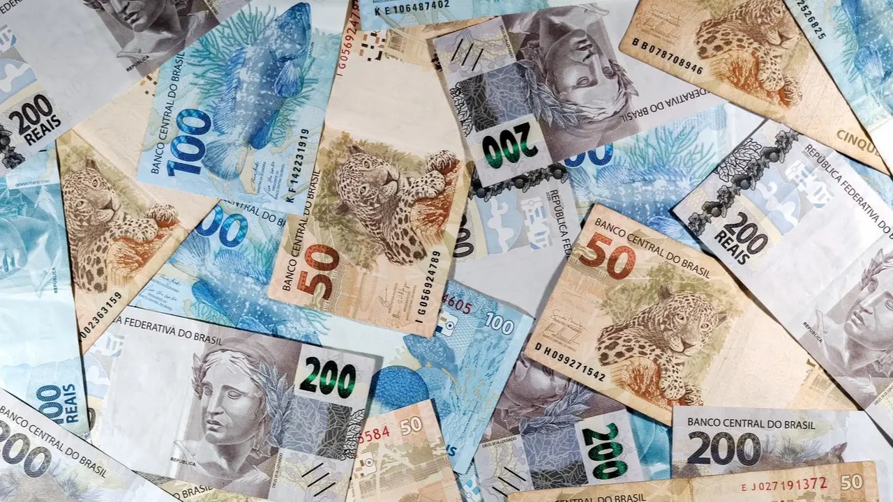 Nota de R$ 100 está valendo R$ 4.500: veja se você tem