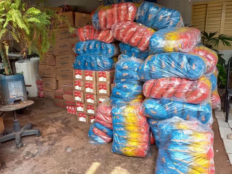 Imagem de cestas básicas
