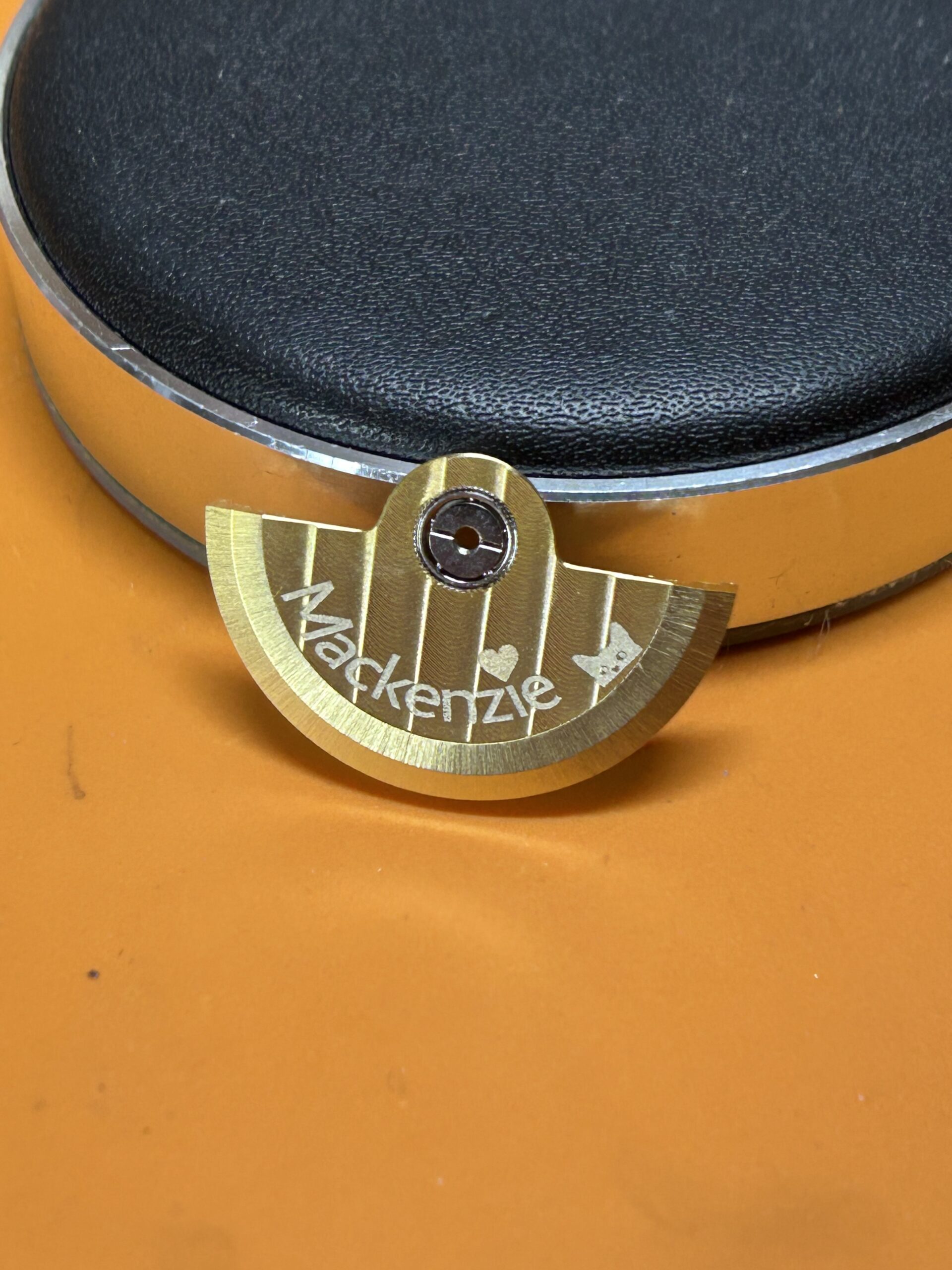 Custom engraved NH watch rotor without cutouts