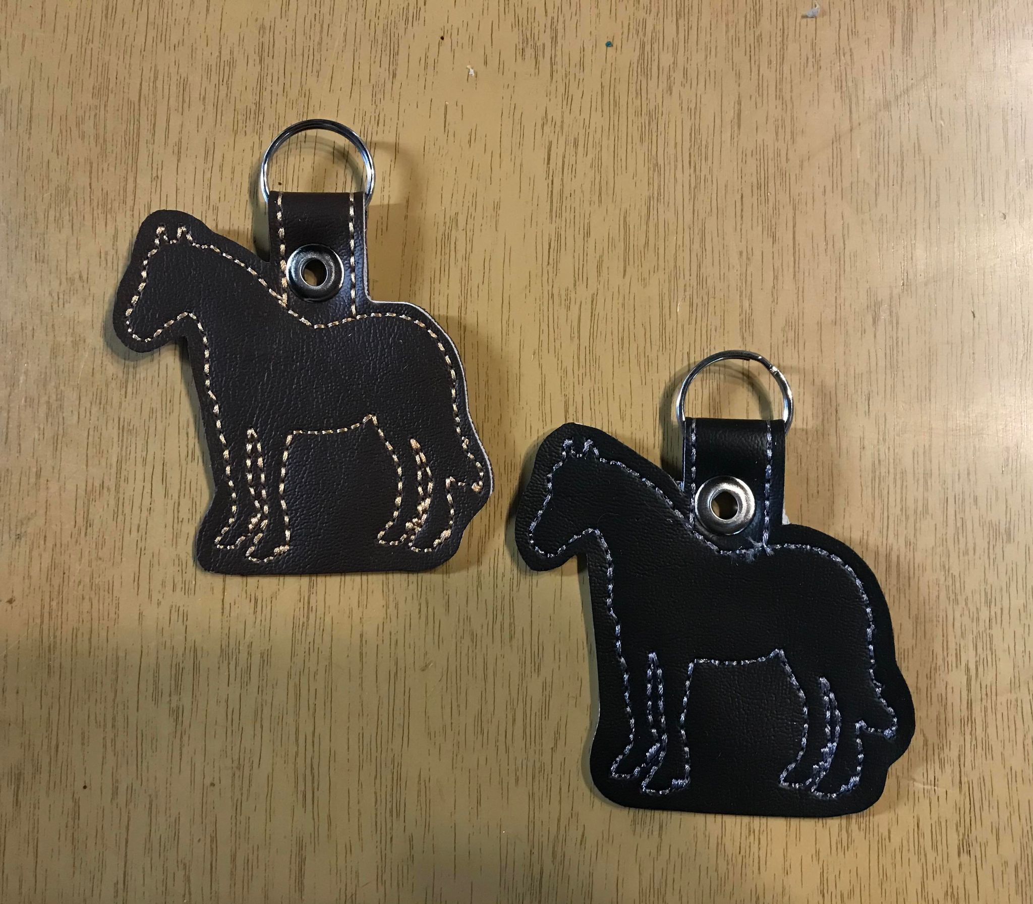 Horse Key Chain – Embroidered Vinyl Bag Tag