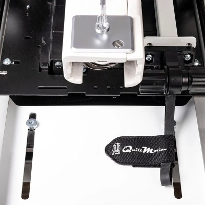 Quiltmotion Belt and Cable Management