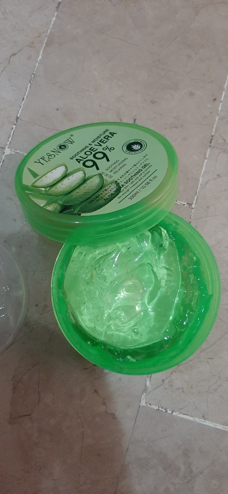 Lipstick aloe vera 99% dijamin asli banyak orang menganggap jika lipstik digunakan hanya sebagai pelengkap riasan wajah saja. Aloe Vera Gel Soothing Gel 97 300ml Buy Online At Best Prices In Pakistan Daraz Pk