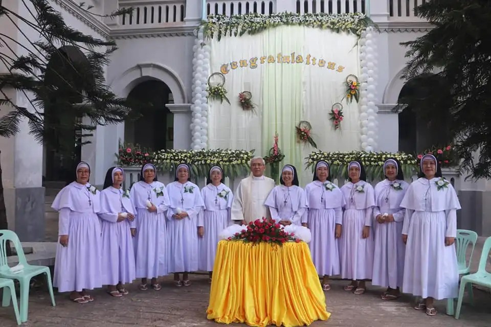 ပွၚစီဆွံစီၚဖရဥစ့းစ့ဘံဎဲ St. Francis Xavier ဒံဥစ့ဘ႕ဥ ၃ သီ