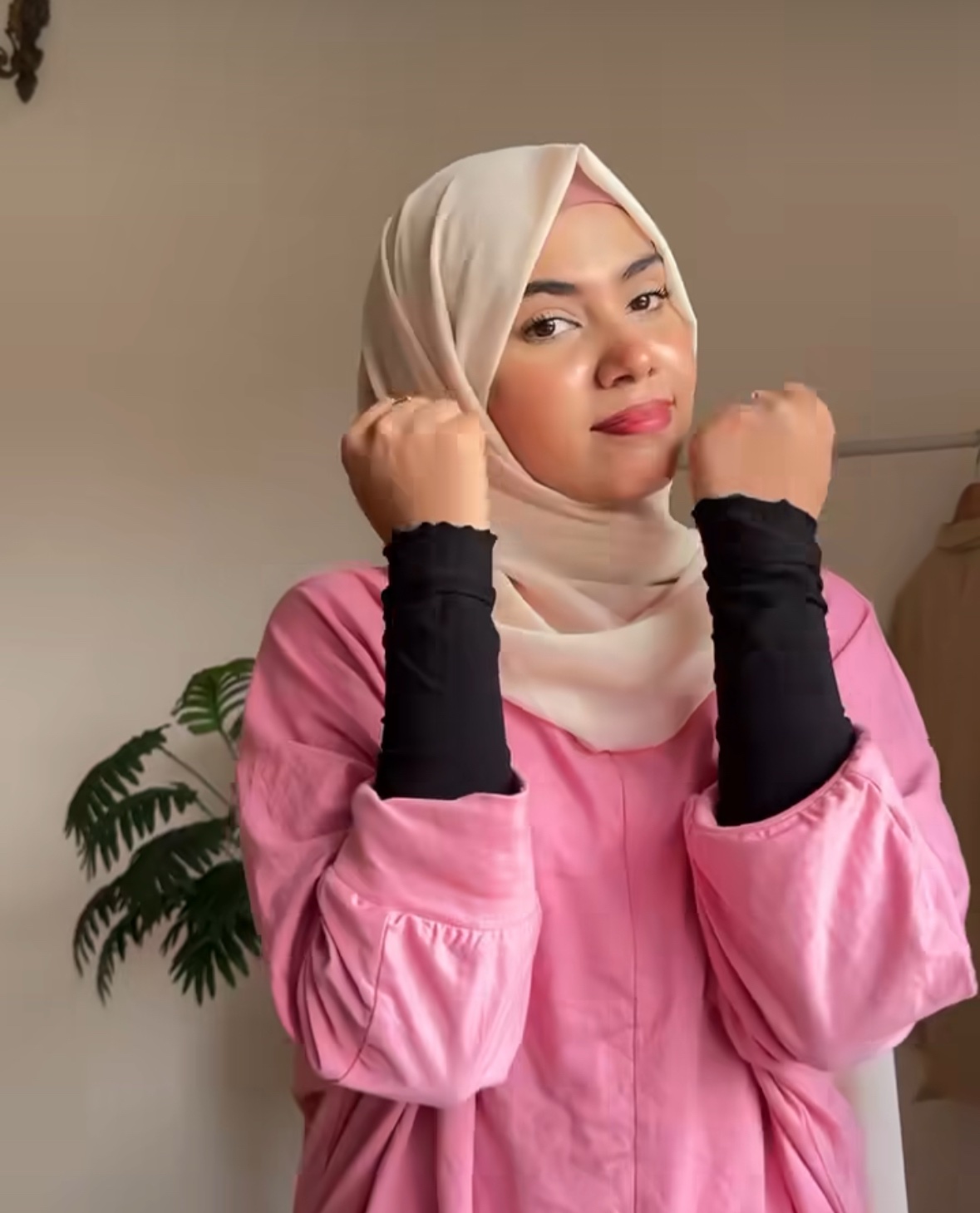 sleeve extender for hijab