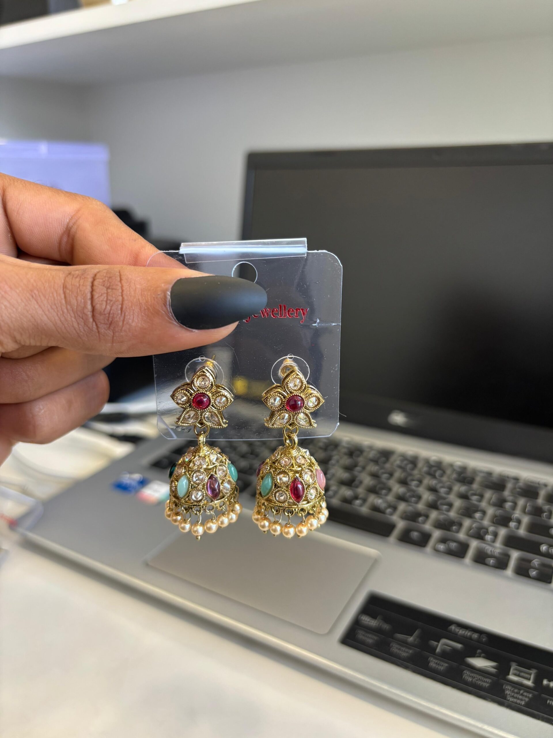KUNDAN SMALL JUMKAS