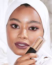 HUDA BEAUTY CONCEALER HONEY COMB