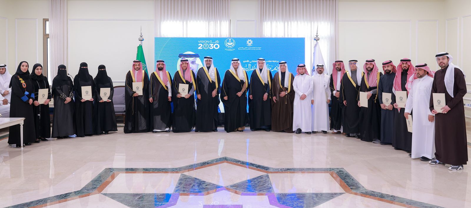 سمو محافظ الأحساء يرعى توقيع مذكرات تفاهم للتدريب التقني والمهني