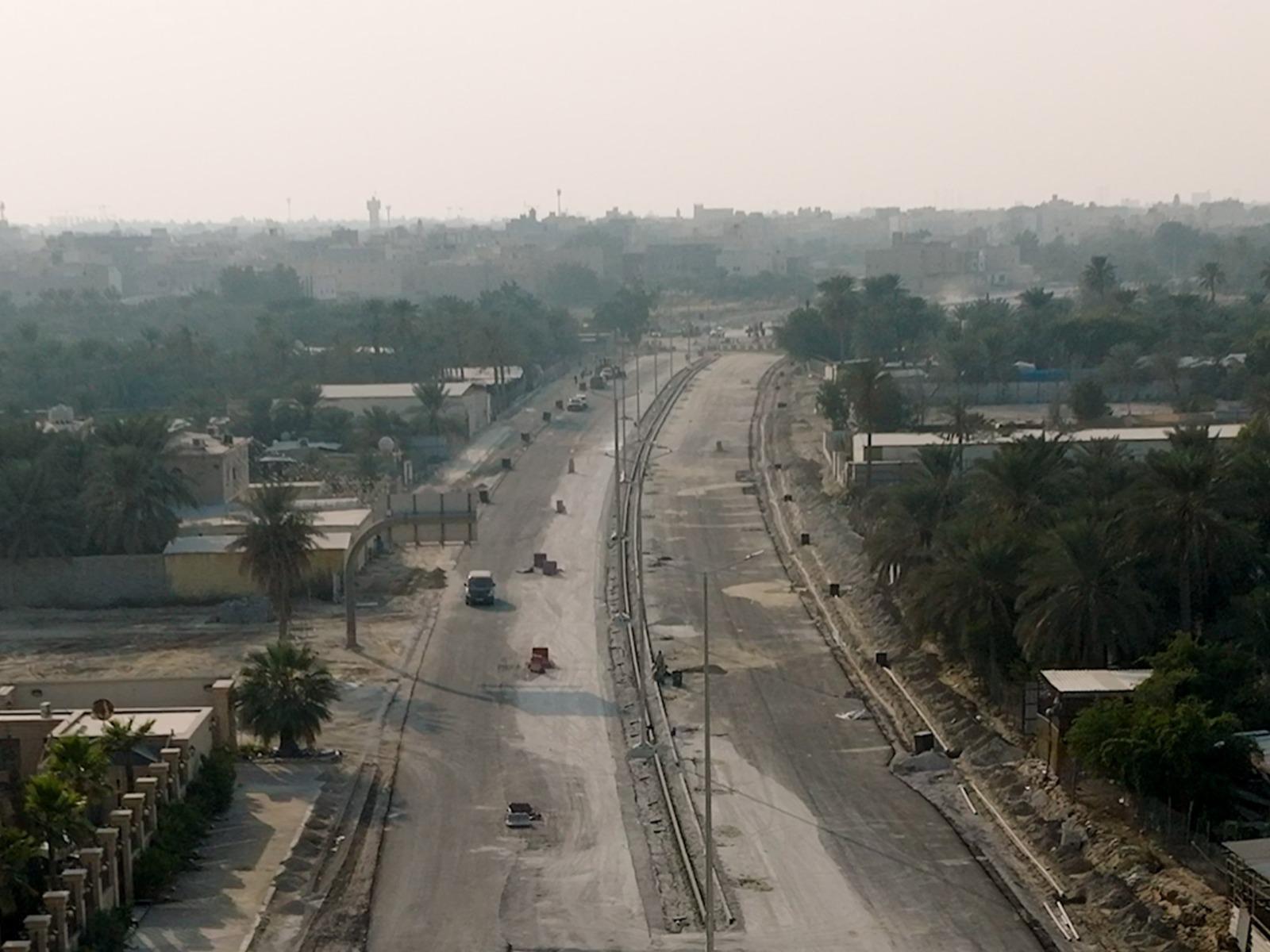 إنجاز 60٪؜ من مشروع تطوير وتأهيل شارع الرياض بالقطيف