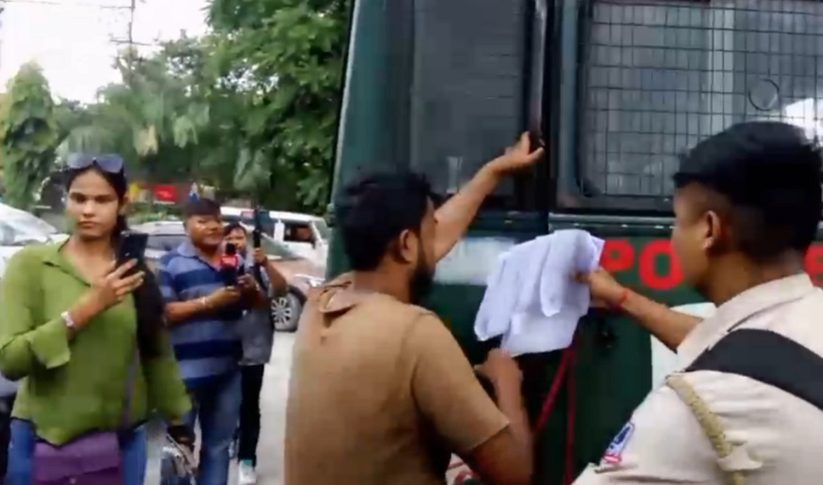 মাটিগাড়ায় মাদকবিরোধী অভিযানে পুলিশের বড় সাফল্য