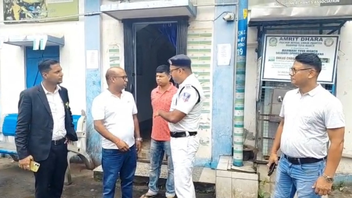 শিলিগুড়ির খালপাড়ায় চুরির ঘটনায় ধৃত যুবক, উদ্ধার সাড়ে ৬ লক্ষ টাকা