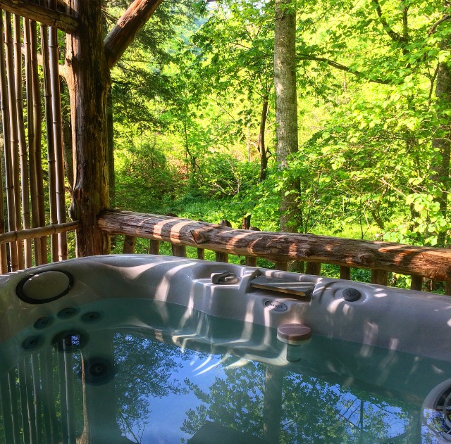 For a limited time we are offering a 10% discount for new reservations. Red River Gorge Cabin Life: Treehouse Edition