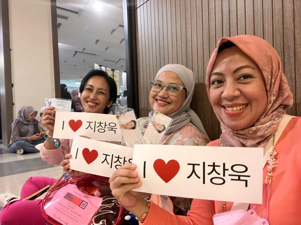 JCW Reach You, Our Warm Fan Meeting Together