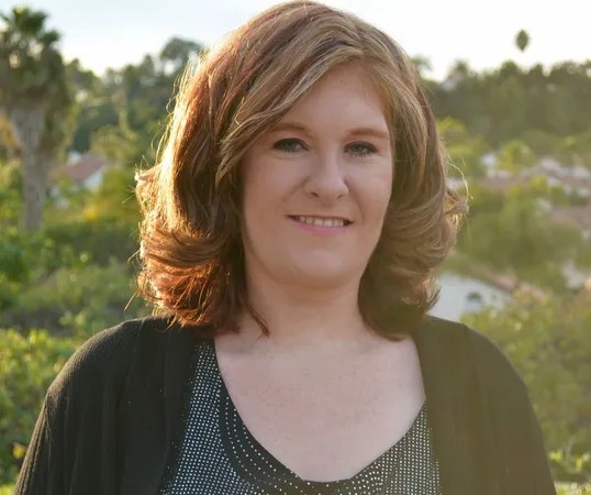 Shanda Macomber, life and business coach