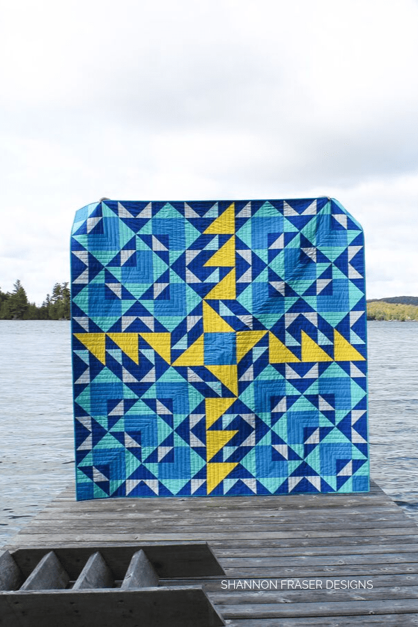 Double Windmill Quilt | Q4 Finish-a-Long List of Projects | Shannon Fraser Designs #modernquilt #quiltsinthewild #halfsquaretriangles