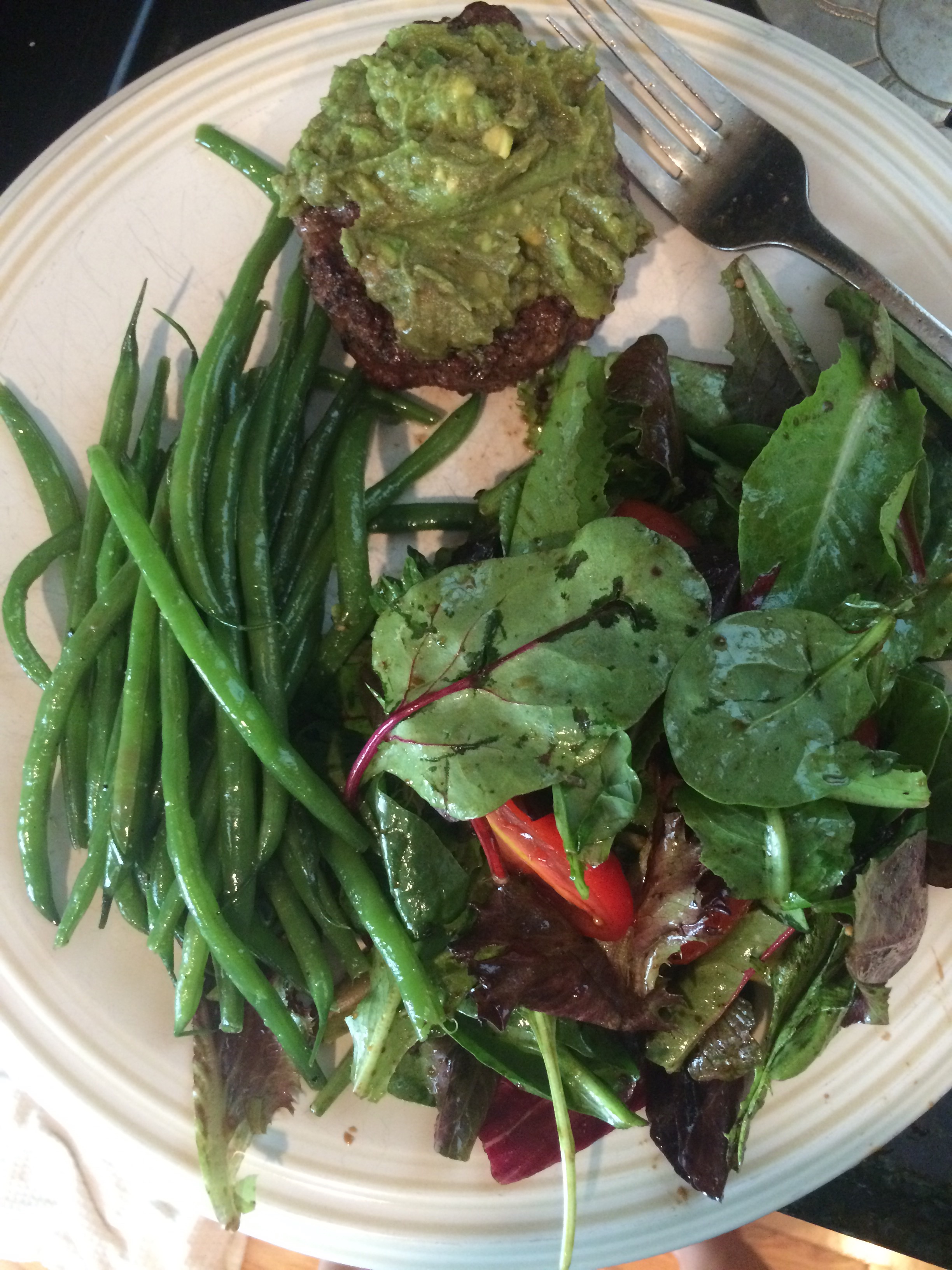 Burger w/guac no bun