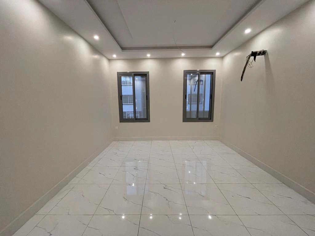 شقق تمليك للبيع 6 غرف بحي المنار جدة