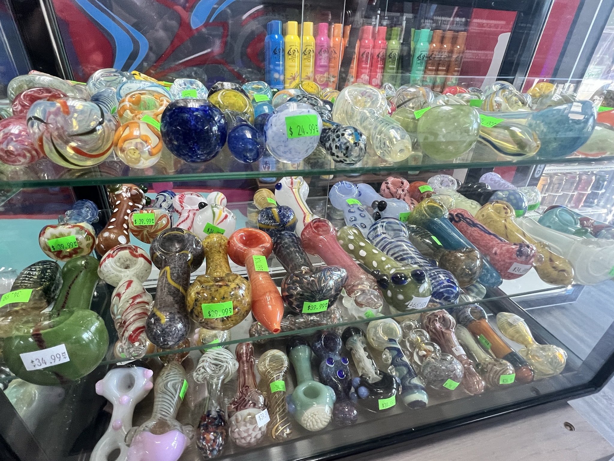 heady-glass-pipes-head-smoke-shop-Shawnee-Overland-Park-Merriam-KS