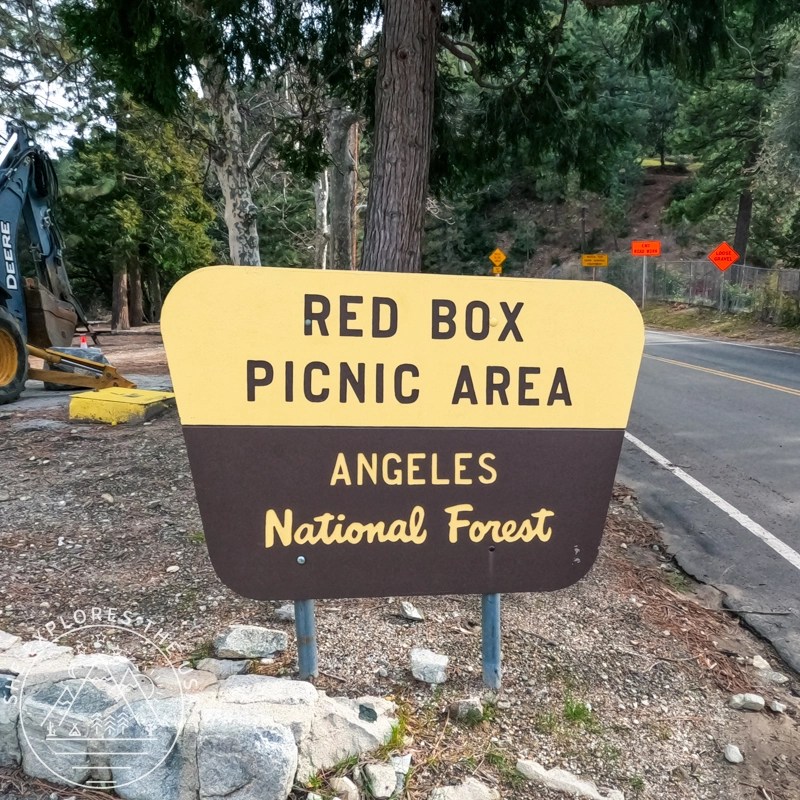 Strawberry Peak trailhead: Red Box picnic and parking area