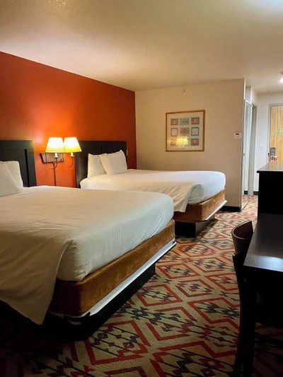 Hualapai Lodge room