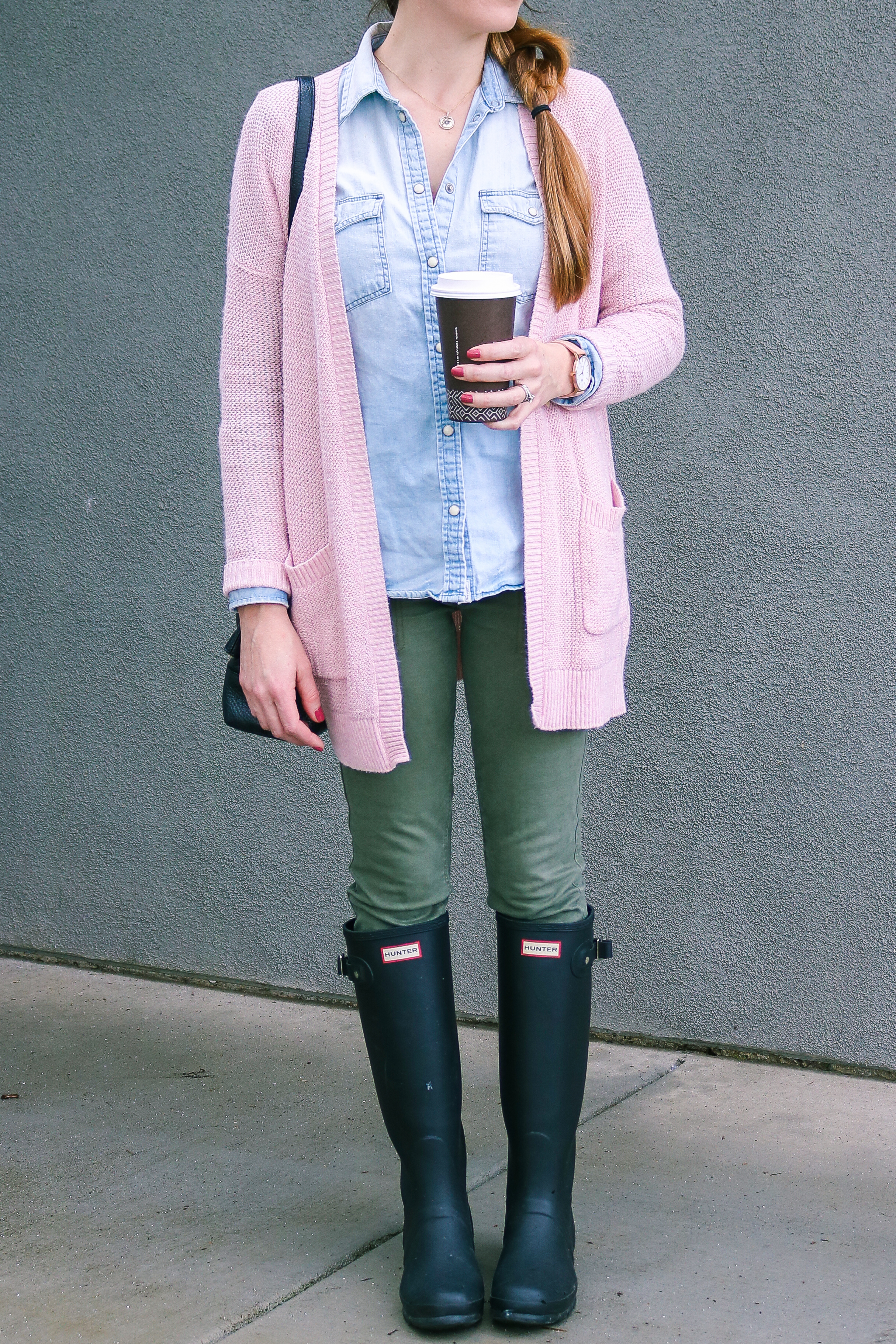 rainy day outfits spring