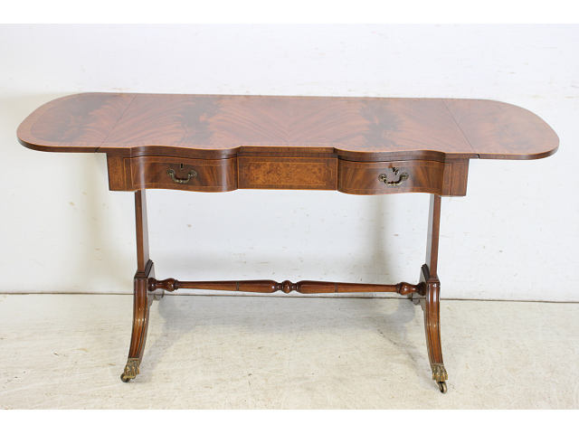 コンソールテーブル – Blog of Shellys Antiques