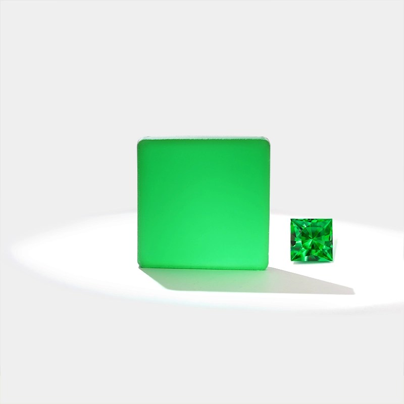 Emerald Green Garnet (YAG Ceramic)G6