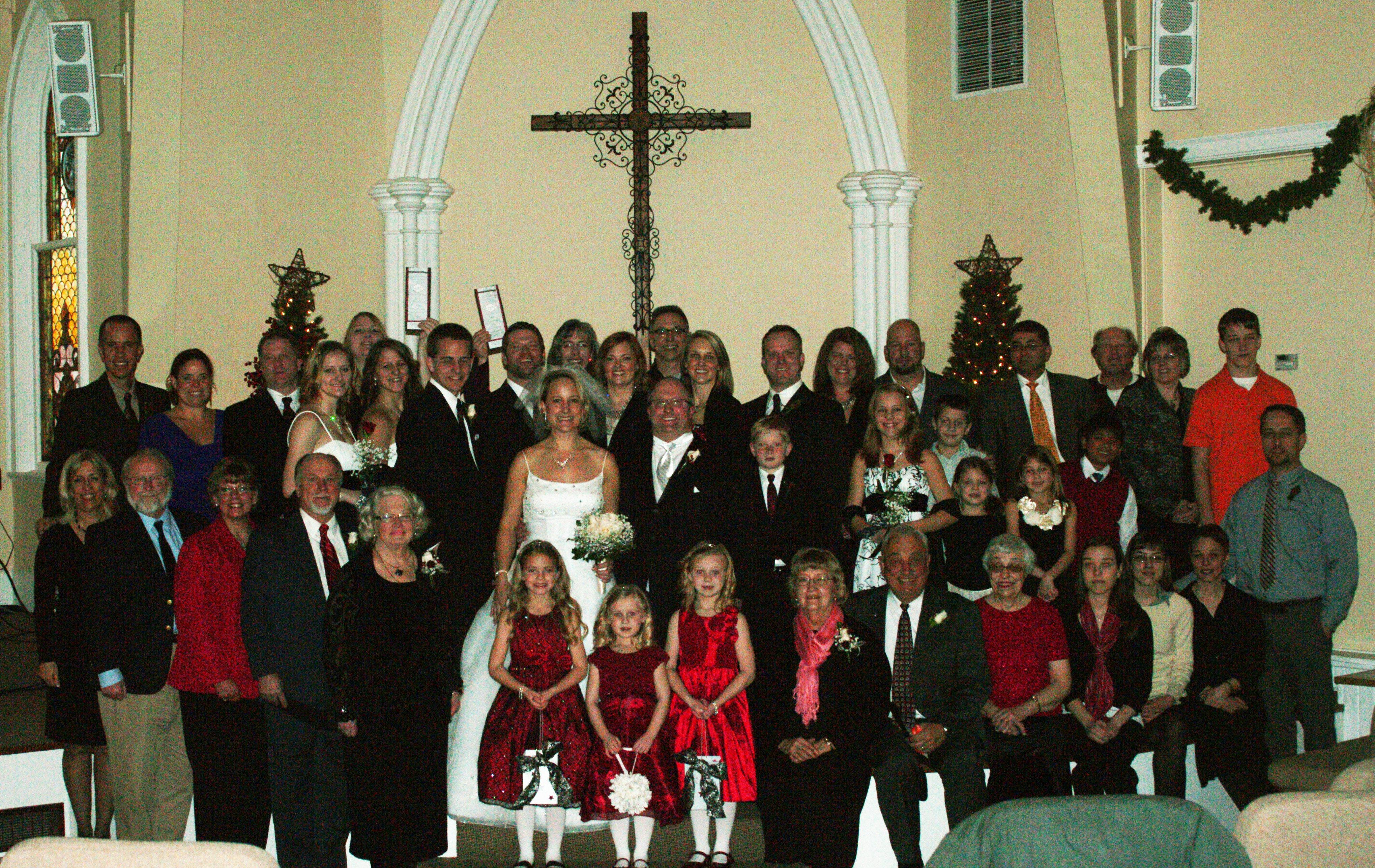 All of the wedding guests & the happy couple