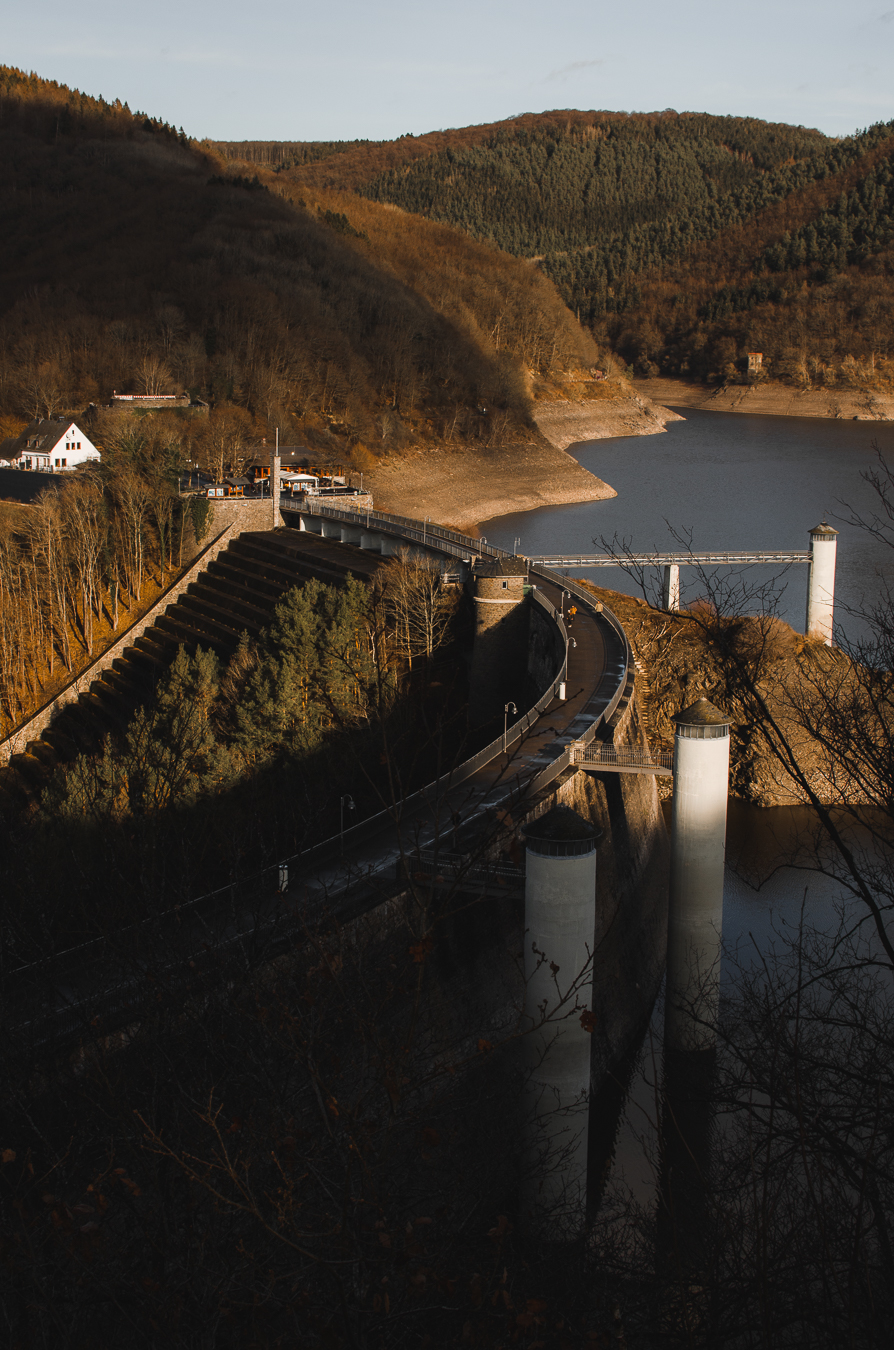 Urftstaumauer und Vogelsang