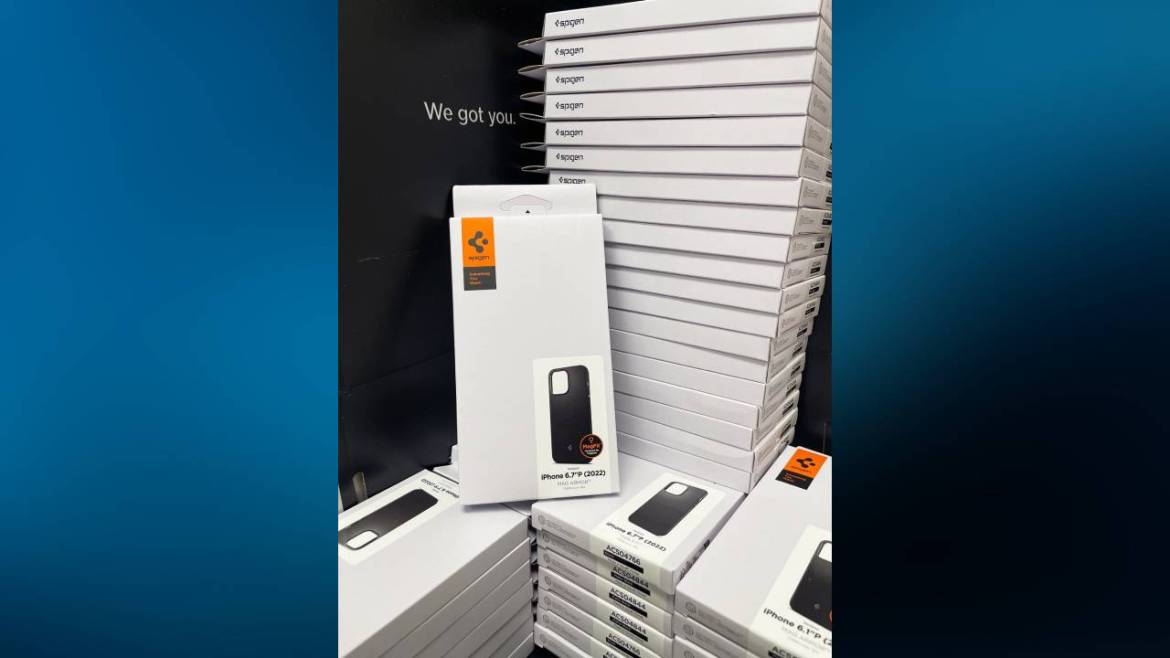 spigen-iphone-14-tasarimi-2.jpg