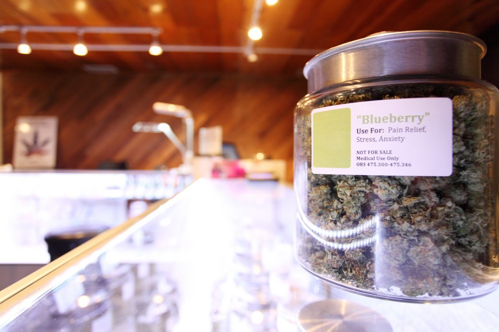 Dispensary jobs: the complete guide